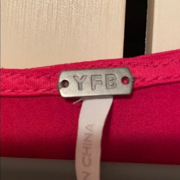 Young Fabulous And Broke Avery Cranberry Blouse - Picture 7 of 12